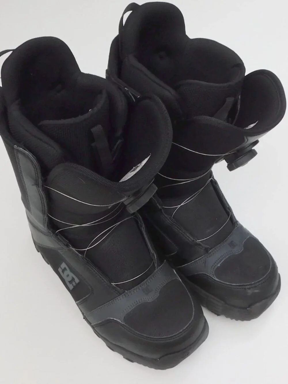 DC SCOUT 2012 Mens 11 EU 44.5 Black BOA Snowboard Boots